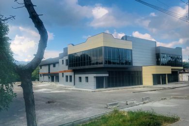 Предлагаем к аренде помещение свободного назначения  по адресу Анапское шоссе 51/2, общей площадью 1250 м², напрямую от Собственника._2