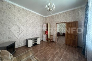 Сдается 2-х комнатный жакт в центре города._13