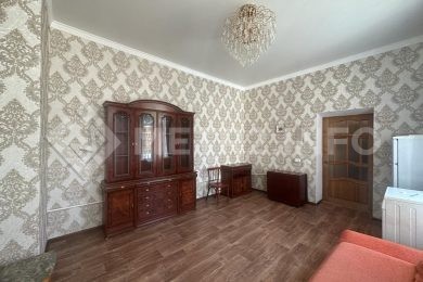 Сдается 2-х комнатный жакт в центре города._8