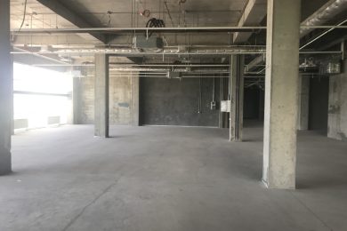 Предлагаем к аренде помещение свободного назначения, по ул. Исаева 1, площадью 4200 м², напрямую от собственника._20