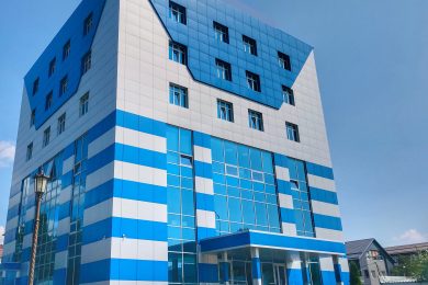 Предлагаем к аренде офисные помещения площадью 450 м² на втором этаже по проспекту Кулакова 15 Б, напрямую от собственника._2