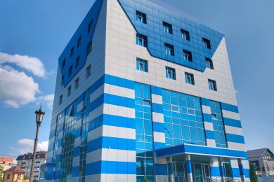 Предлагаем к аренде офисные помещения площадью 450 м² на втором этаже по проспекту Кулакова 15 Б, напрямую от собственника._0