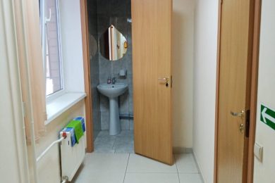 Предлагаем к продаже офисное помещение  площадью 205 м², расположенное на первом этаже по ул. Энгельса, 25, напрямую от Собственника._7