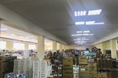 Предлагаем к аренде помещение свободного назначения площадью 715 м², расположенное на первом этаже по ул. Ефремова, напрямую от Собственника._8