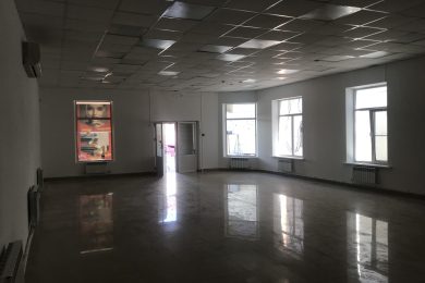 Предлагаем к аренде помещение свободного назначения площадью 150 м², расположенное на территории Центрального рынка, напрямую от Собственника._4