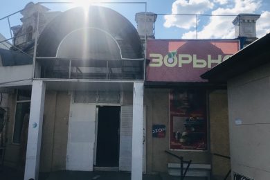 Предлагаем к аренде помещение свободного назначения площадью 150 м², расположенное на территории Центрального рынка, напрямую от Собственника._0