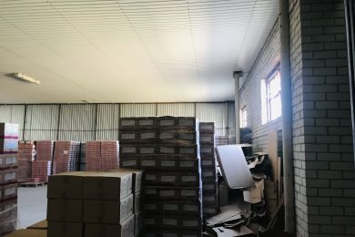 Предлагаем к продаже торгово-складской комплекс на территории Северной промзоны, общей площадью 1200 м² и 400 м² на 40 сот, напрямую от Собственника._19