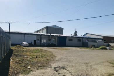 Предлагаем к продаже торгово-складской комплекс на территории Северной промзоны, общей площадью 1200 м² и 400 м² на 40 сот, напрямую от Собственника._3