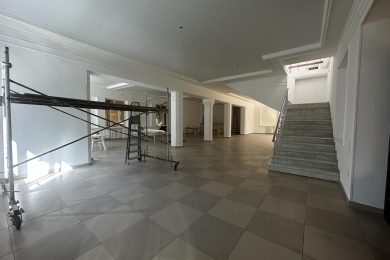 Предлагаем к аренде помещение свободного назначения в цокольном этаже, площадью 150 м² по ул. Ленина 49 А , напрямую от собственника._2