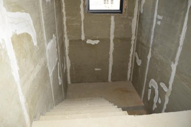 Предлагаем к аренде помещение свободного назначения на 2-ом этаже по ул. Халтурина 18, общей площадью 450 м² , напрямую от собственника._6