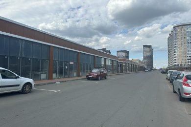 Предлагаем к аренде помещение свободного назначения в Прикубанском микрорайоне (ЖК «Любимово», ЖК «Инсити», ЖК «Губернский») площадью 200 м², по ул. Адмирала Крузенштерна напротив ТЦ «Любимово», напрямую от Собственника._2