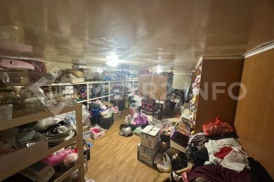 Предлагаем к продаже 3х этажный кирпичный дом в г. Армавир, район дома Офицеров, общая площадь дома 406 м², на земельном участке 823 м²., напрямую от Собственника._29