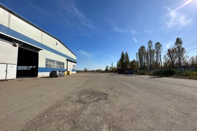 Предлагаем к аренде производственно складское помещение на охраняемой территории общей площадью 7000 м² ул. Промышленная. Напрямую от Собственника._4