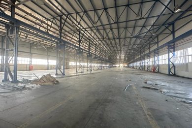 Предлагаем к аренде производственно складское помещение на охраняемой территории общей площадью 7000 м² ул. Промышленная. Напрямую от Собственника._11