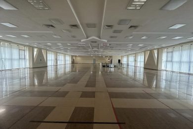 Сдам торговое помещение на втором этаже в ТЦ «ОСКАР», площадью 820 м², напрямую от собственника._5