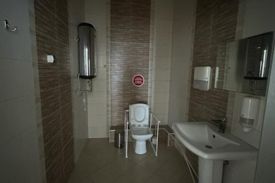 Сдам торговое помещение на втором этаже в ТЦ «ОСКАР», площадью 820 м², напрямую от собственника._11