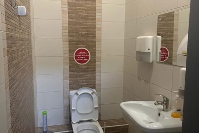 Сдам торговое помещение на втором этаже в ТЦ «ОСКАР», площадью 820 м², напрямую от собственника._13