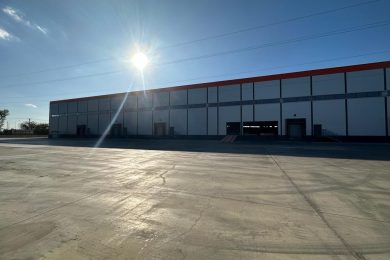 Предлагаем к аренде складское помещение на охраняемой территории общей площадью 14100 м². Напрямую от Собственника._1