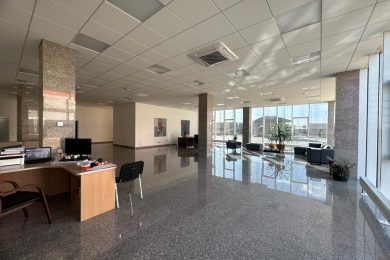 Предлагаем к аренде складское помещение на охраняемой территории общей площадью 14100 м². Напрямую от Собственника._16