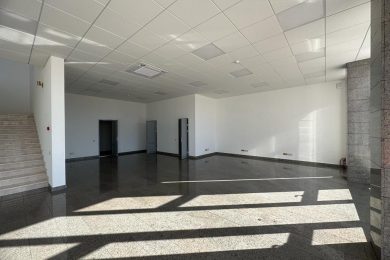 Предлагаем к аренде складское помещение на охраняемой территории общей площадью 14100 м². Напрямую от Собственника._22