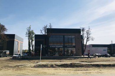 Предлагаем к аренде помещение свободного назначения на 2-ом этаже по ул. Халтурина 18, общей площадью 450 м² , напрямую от собственника._1