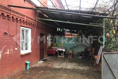 ПРЕДЛАГАЕМ К ПРОДАЖЕ 1/2 ДОМА166,9 КВ.М. , РАЙОН 11 ЛИНИЯ._5