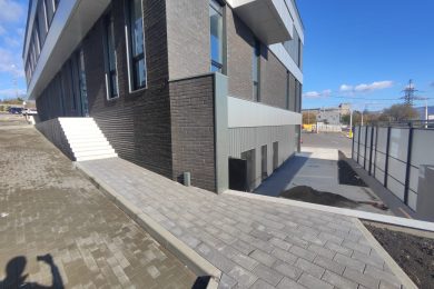 Предлагаем к аренде помещение свободного назначения на первом этаже, Мысхакское шоссе 53, площадью 539 м², напрямую от собственника._28