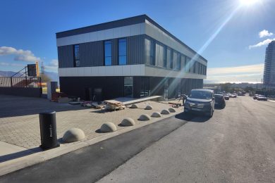 Предлагаем к аренде помещение свободного назначения на первом этаже, Мысхакское шоссе 53, площадью 539 м², напрямую от собственника._2