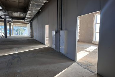 Предлагаем к аренде помещение свободного назначения на втором этаже, Мысхакское шоссе 50/40, площадью 1100 м², напрямую от собственника._5