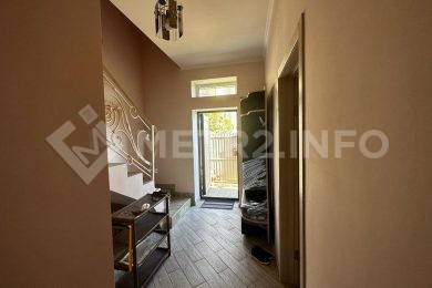 Предлагаем к аренде частный дом общей площадью 90 м² по ул. Луначарского 446._6