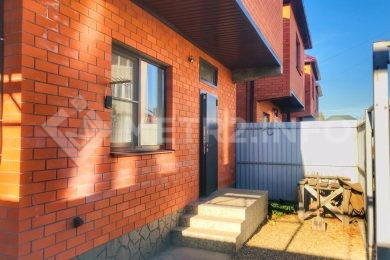 Предлагаем к аренде частный дом общей площадью 90 м² по ул. Луначарского 446._1