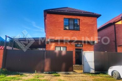 Предлагаем к аренде частный дом общей площадью 90 м² по ул. Луначарского 446._0