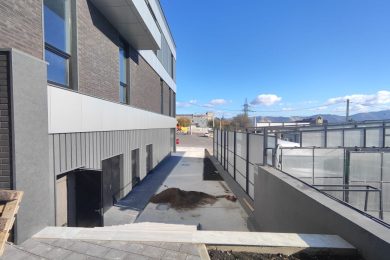 Предлагаем к аренде помещение свободного назначения на первом этаже, Мысхакское шоссе 53, площадью 539 м², напрямую от собственника._34