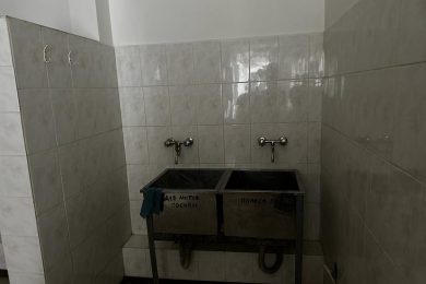 Предлагаем к аренде торговое помещение на 2-ом этаже, площадью 80 м² в г. Армавире по ул. Новороссийская , д. 127, напрямую от собственника._5