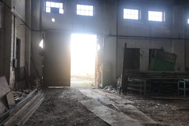 Предлагаем к аренде производственно складское помещение общей площадью 800 м² по ул. Октябрьская 143, напрямую от собственника._3