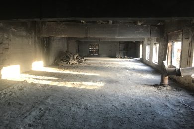 Предлагаем к аренде производственно складское помещение общей площадью 800 м² по ул. Октябрьская 143, напрямую от собственника._9