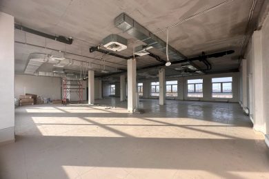 Предлагаем к аренде 3-х этажное помещение свободного назначения в Прикубанском микрорайоне (ЖК «Дыхание», КП «Николино парк») площадь 500 м2 сдается 1ый 2ой и 3ий этаж общей площадью 2370 м2, по ул. Сталинградская д.1, напрямую от Собственника._9