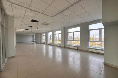 Предлагаем к аренде 3-х этажное помещение свободного назначения в Прикубанском микрорайоне (ЖК «Дыхание», КП «Николино парк») площадь 500 м2 сдается 1ый 2ой и 3ий этаж общей площадью 2370 м2, по ул. Сталинградская д.1, напрямую от Собственника._15