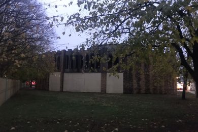 ПРЕДЛАГАЕМ К ПРОДАЖЕ КАФЕ ПО АДРЕСУ Г. АРМАВИР, УЛ. ЛЕНИНА 88 Г, ОБЩЕЙ ПЛОЩАДЬЮ 500 м² НА УЧАСТКЕ  11 СОТОК, НА ПРЯМУЮ ОТ СОБСТВЕННИКА._1