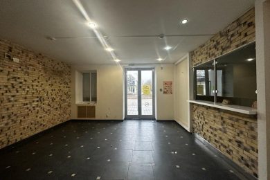 Предлагаем к аренде торговое помещение на 1-ом этаже, площадью 60 м² в г. Армавире по ул. Новороссийская , д. 127, напрямую от собственника._3