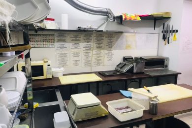 Предлагаем к продаже готовый бизнес Суши-бар по улице Свердлова 71, на прямую от собственника._6