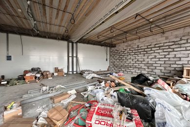 Предлагаем к аренде в торговом центре площади 60 м², пос. Индустриальный ул. Железнодорожная д.3, напрямую от Собственника._8