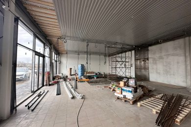 Предлагаем к аренде в торговом центре площади 60 м², пос. Индустриальный ул. Железнодорожная д.3, напрямую от Собственника._3