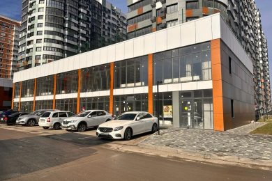 Предлагаем к аренде торговое помещение общей площадью 800 м² на 1ом этаже, по ул. Командорской д. 15. Напрямую от Собственника._0