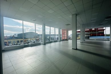 Предлагаем к аренде торговое помещение общей площадью 1200 м², по ул. Уральской д. 87/6, напрямую от Собственника._11