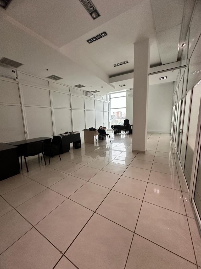 Предлагаем к аренде офисные помещения в офисном центре площадь  6 м² на 4-ом этаже, напрямую от Собственника._20