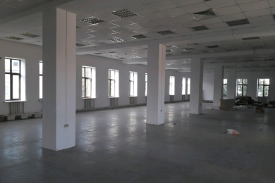 Предлагаем к аренде помещение свободного назначения общей площадью 1500 м². Напрямую от собственника._3