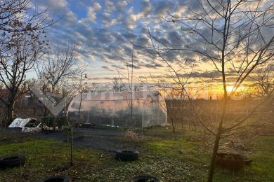 Предлагаем к продаже дом в Усть-Лабинском р-н, Ладожское сельское поселение, станица Ладожская, Первомайская ул., 23, общая площадь дома 110 м², на земельном участке 23сот. Напрямую от Собственника._7