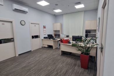 Предлагаем к продаже помещение с перспективным Арендатором, площадью 2013 м², в самом центре г,Краснодара по ул. Красных Партизан, с окупаемостью в 10 ЛЕТ. Напрямую от Собственника._11