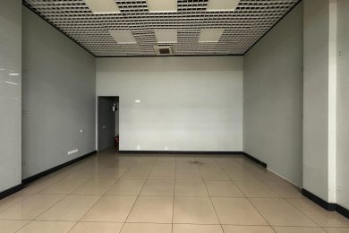 Предлагаем к аренде торговое помещение в ТЦ «Уровни»на первом этаже, общей площадью 35 м², по ул. Стасова, 186, напрямую от Собственника._5